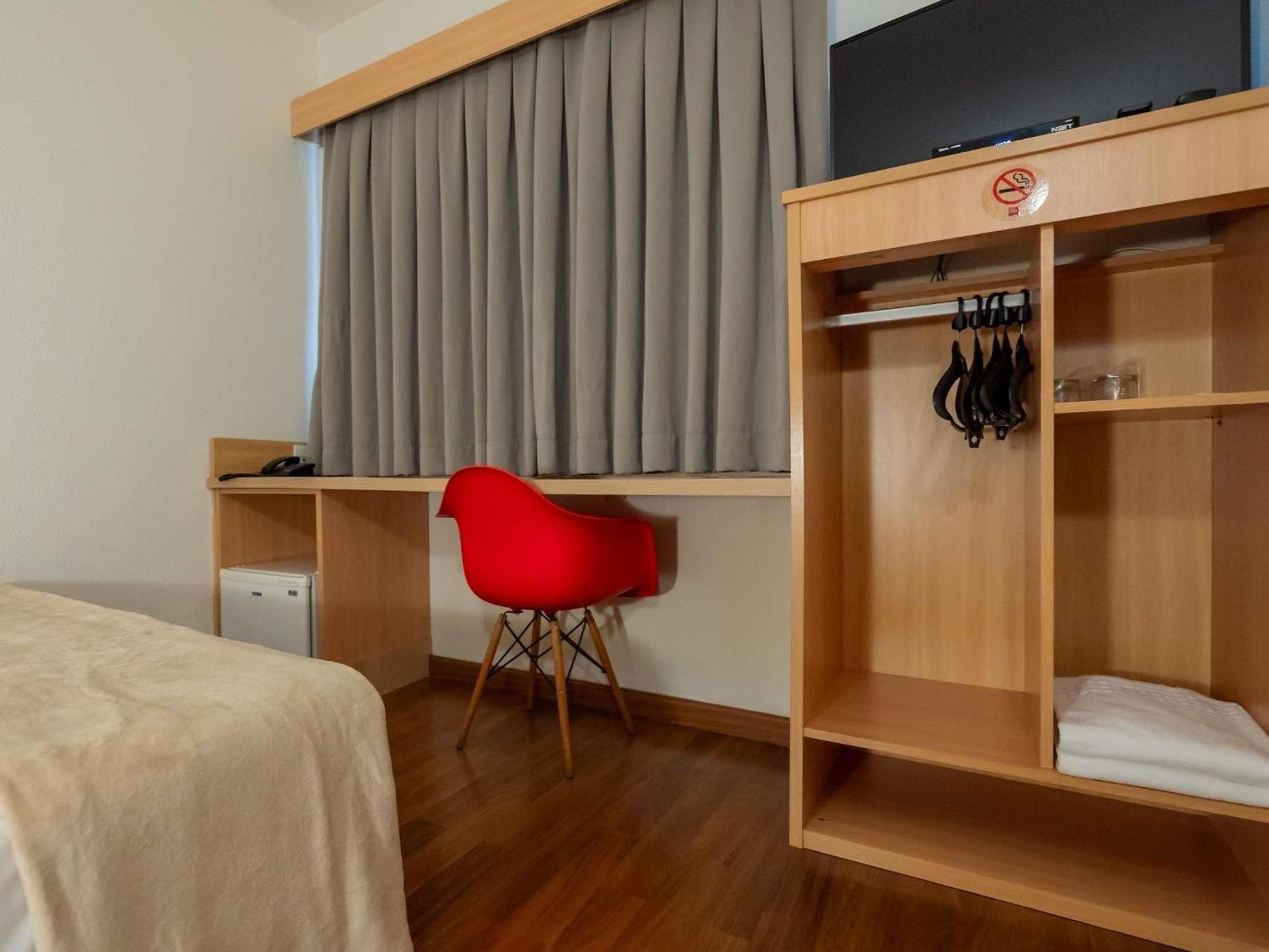 Ibis Florianopolis — Fotos 1